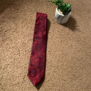 Vintage Red Paisley Men’s Neck Tie Satin Style Formal Material